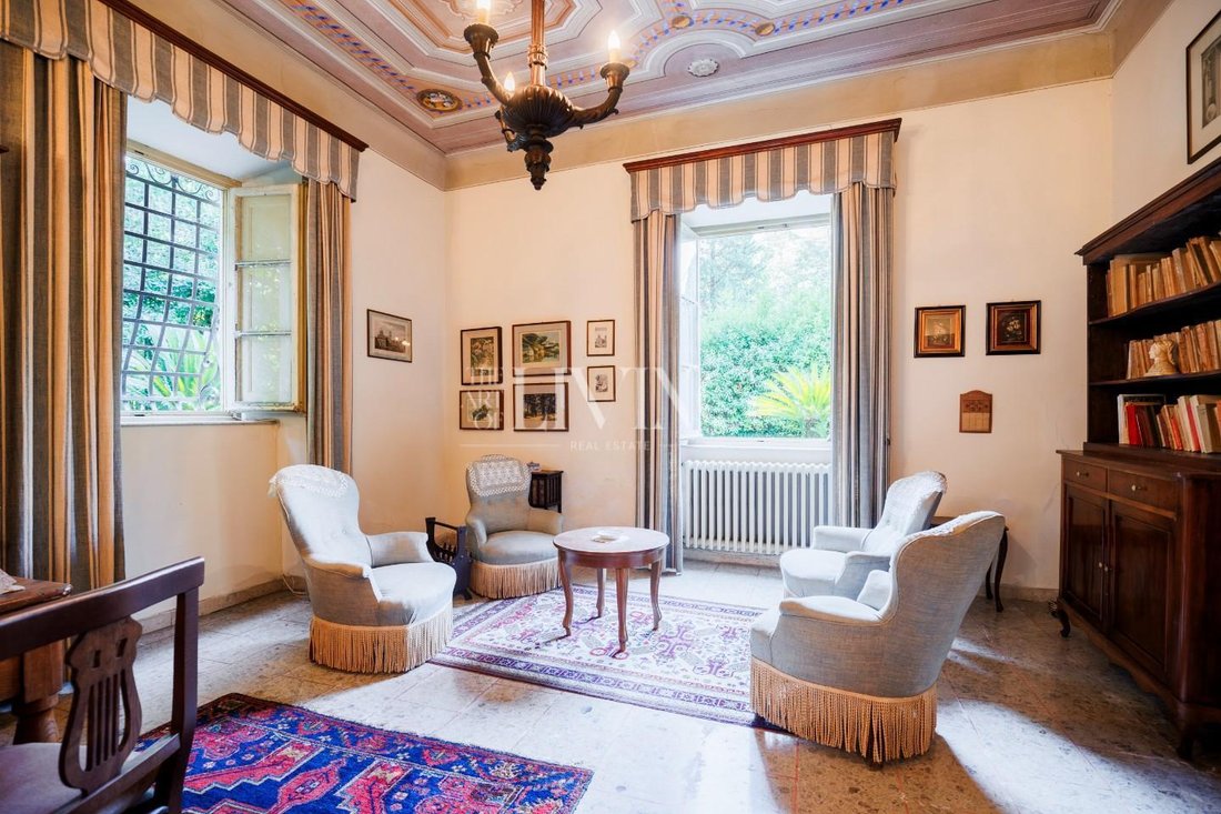 Villa in San Concordio, Lucca, Italy 4 - 18495123