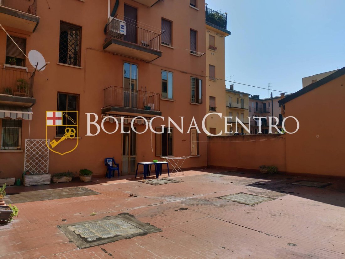Apartment in Irnerio, Bologna, Italy 5 - 18493331