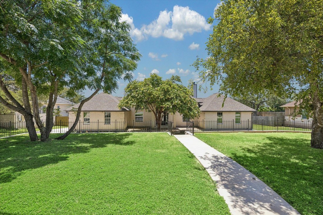 House in San Marcos, Texas, United States 1 - 18493347