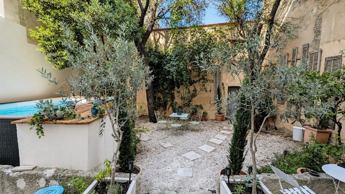 House in Centre Ville, Salon-de-Provence, France 3 - 18421362