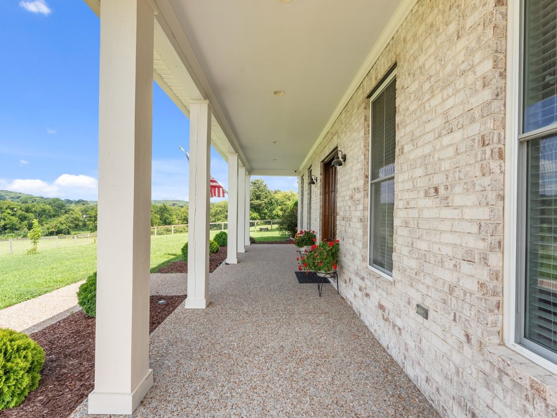 House in Columbia, Tennessee, United States 5 - 18488407