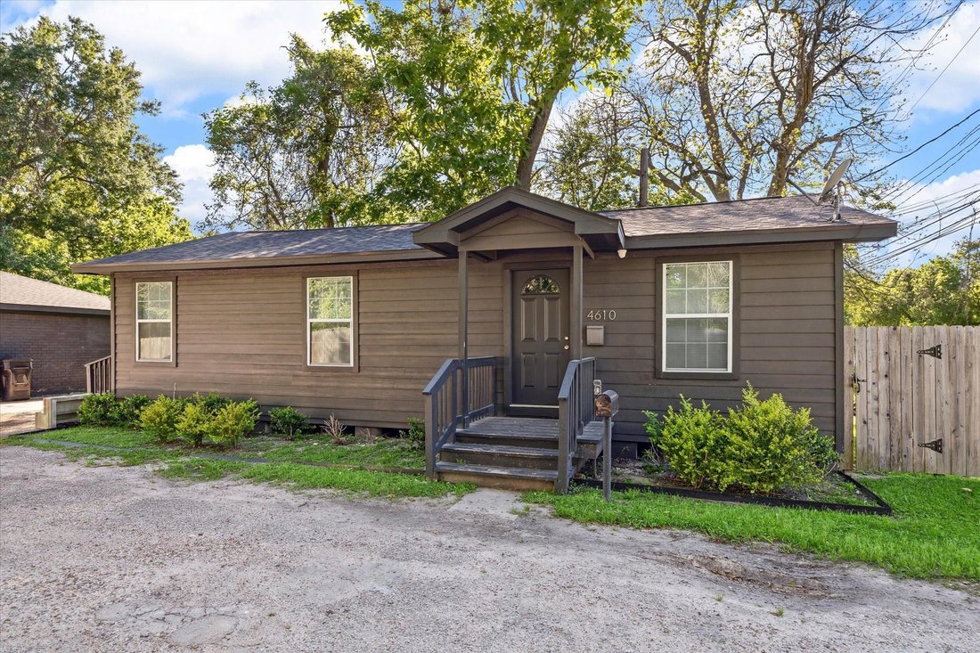 Houston, Texas, United States 1 - 18494056