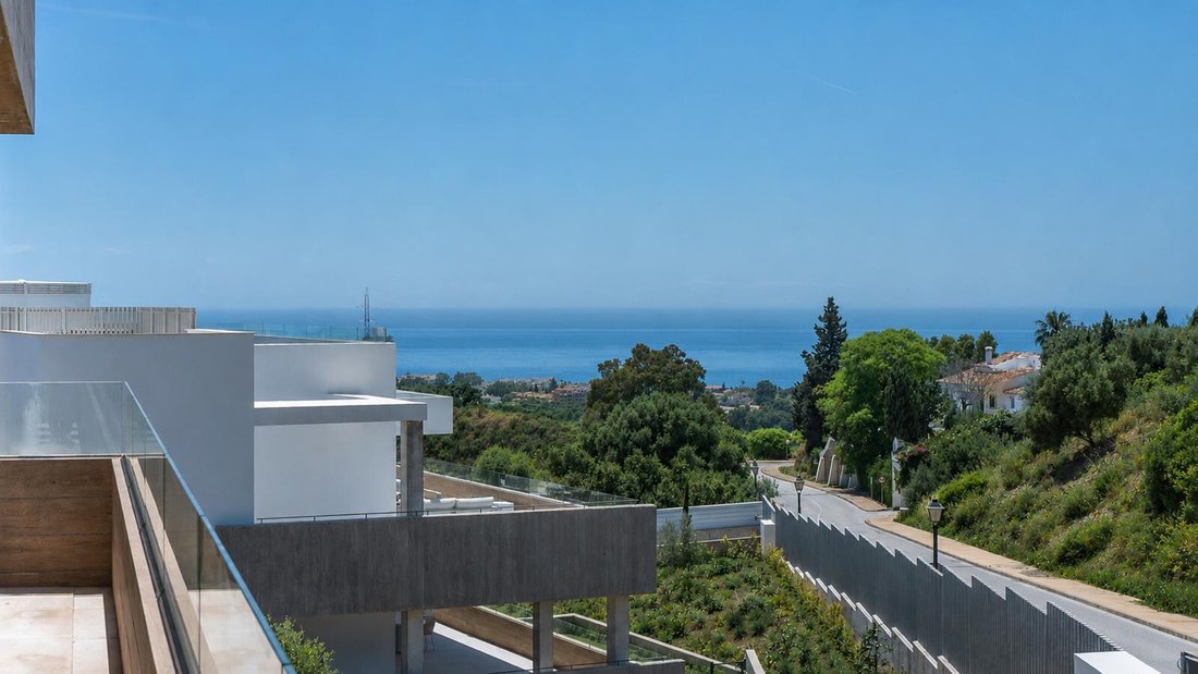 Apartment in Marbella, Andalusia, Spain 1 - 17987932
