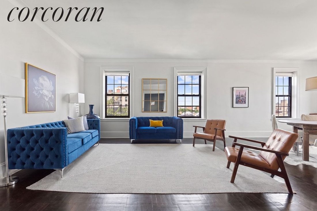Condo in New York, New York, United States 4 - 18492369