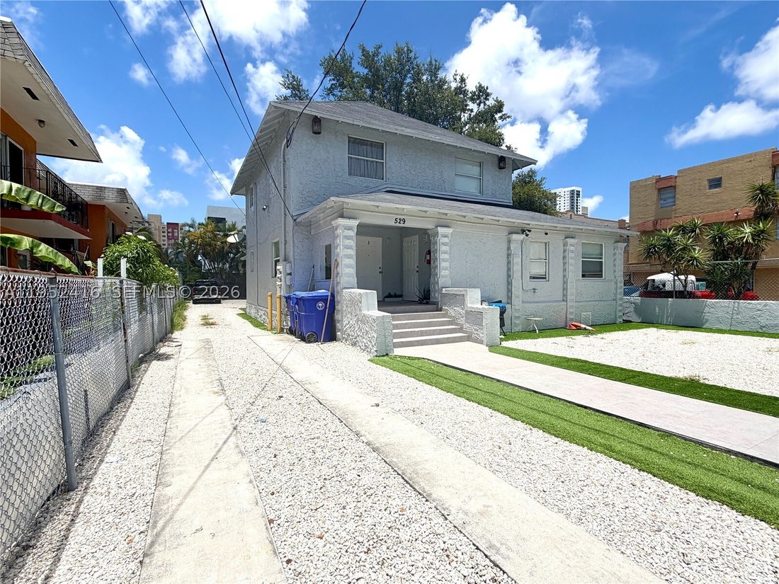 House in Miami, Florida, United States 3 - 17000817