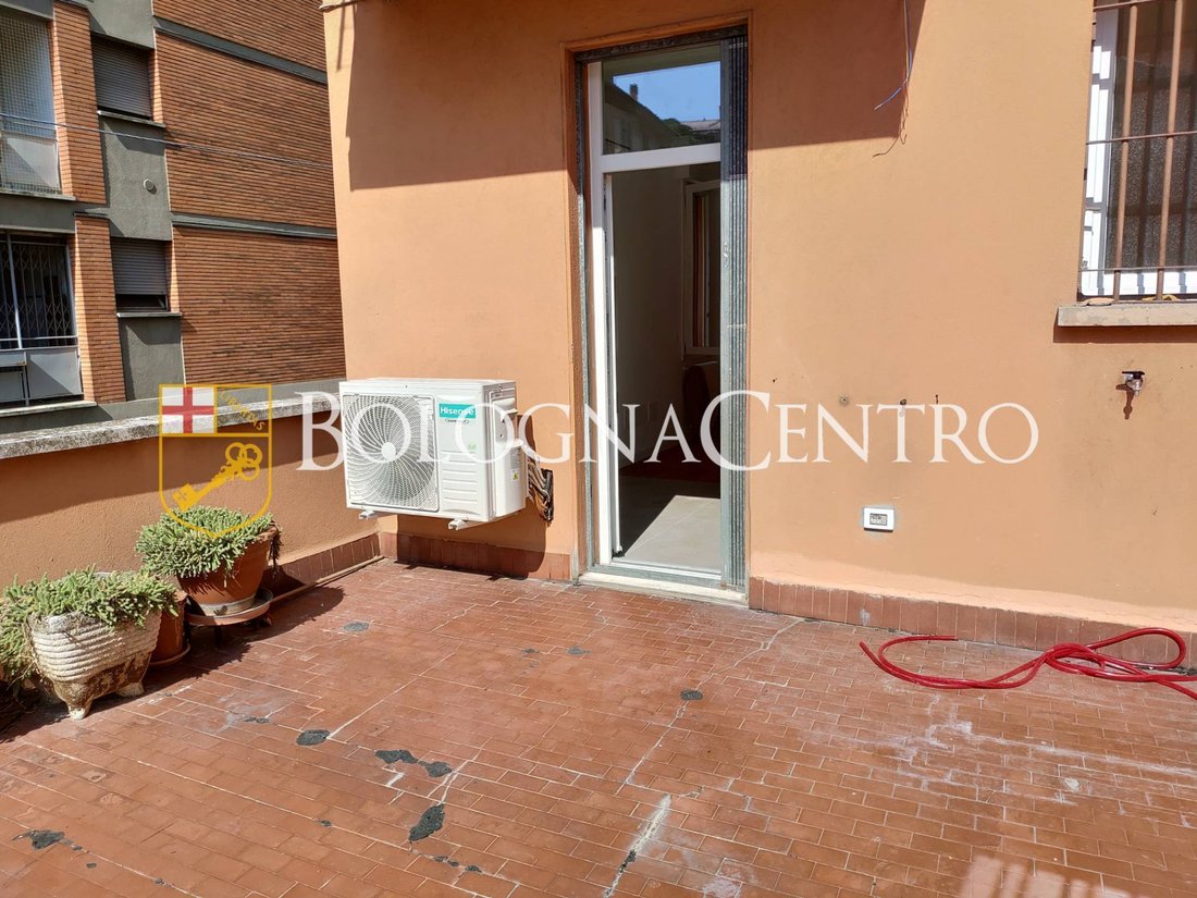 Apartment in Irnerio, Bologna, Italy 2 - 18493331