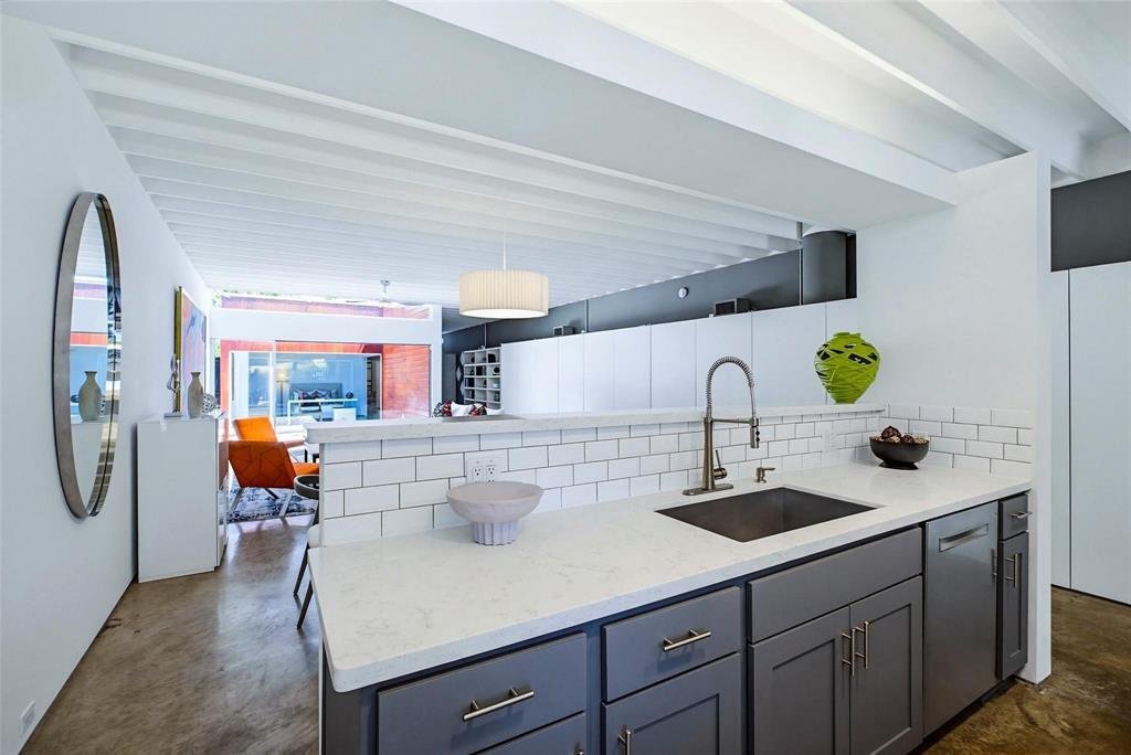 House in Dallas, Texas, United States 4 - 18494336