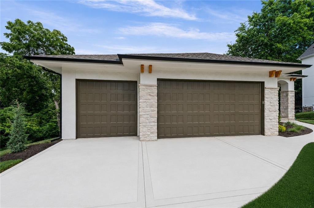 House in Parkville, Missouri, United States 3 - 18053942