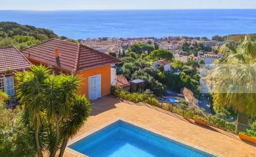 House in Menton, Provence-Alpes-Côte d'Azur, France 1