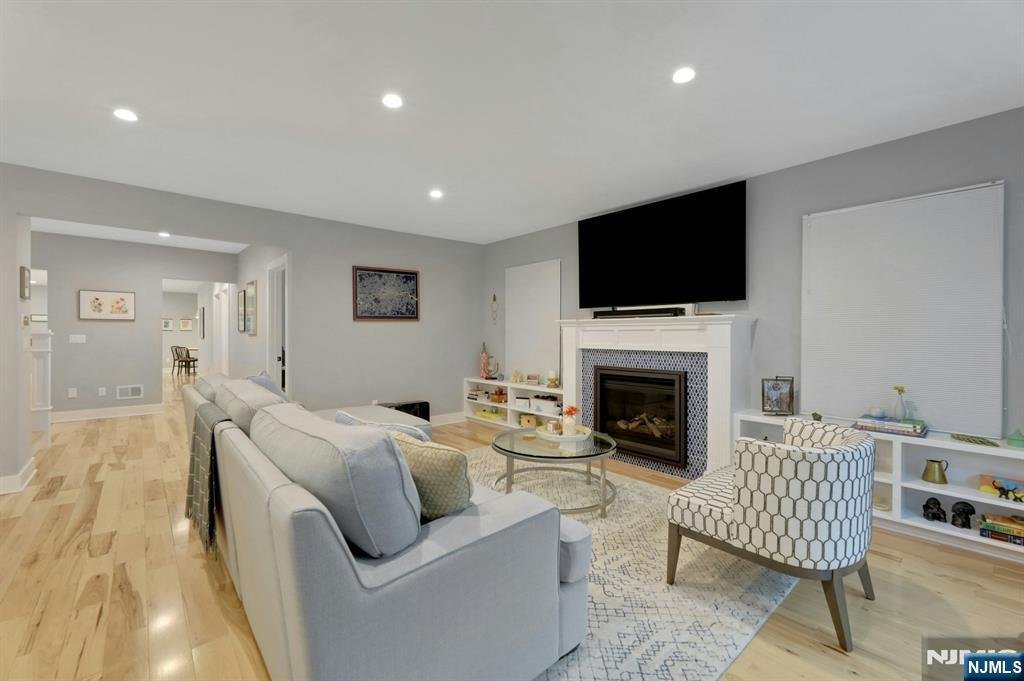 House in River Vale, New Jersey, United States 4 - 18495035