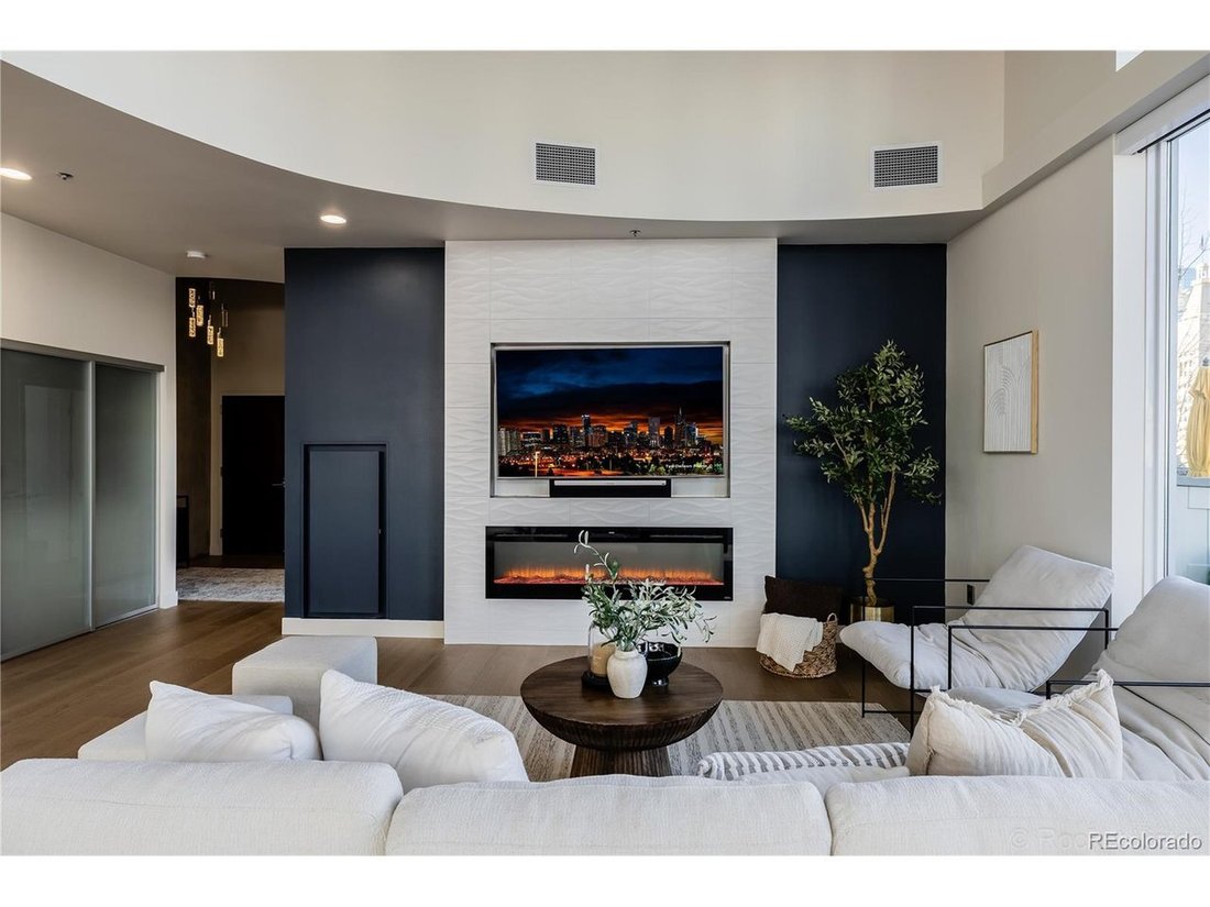 Condo in Denver, Colorado, United States 5 - 18493087