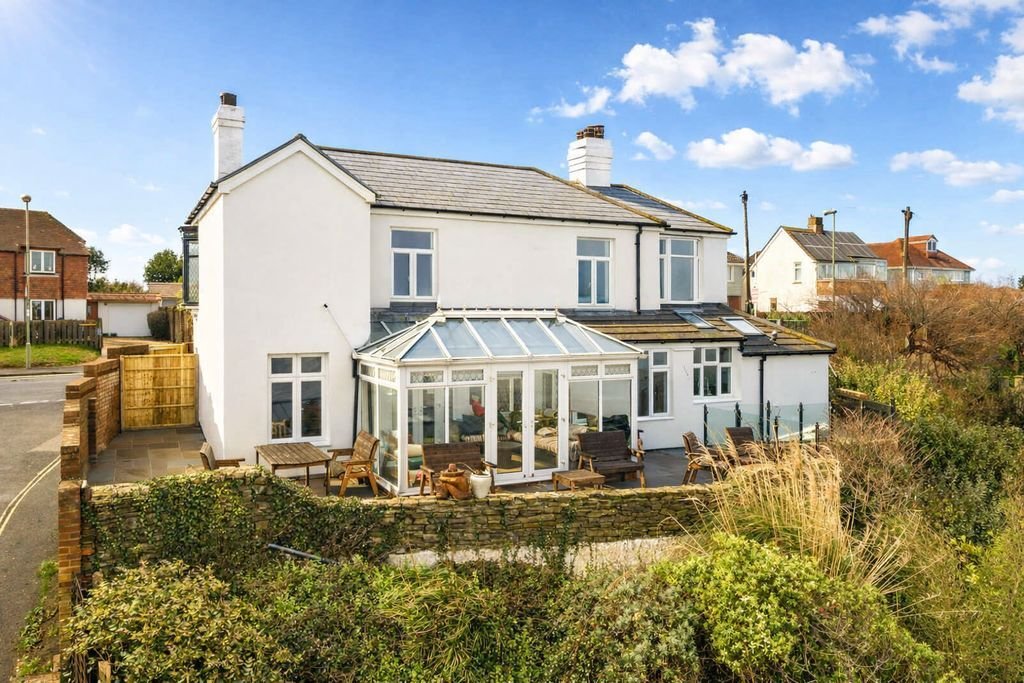 House in Hill Head, Fareham, England 1 - 17492790