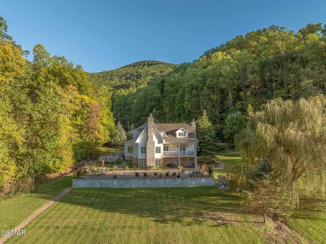 House in Sevierville, Tennessee, United States 2 - 18493686