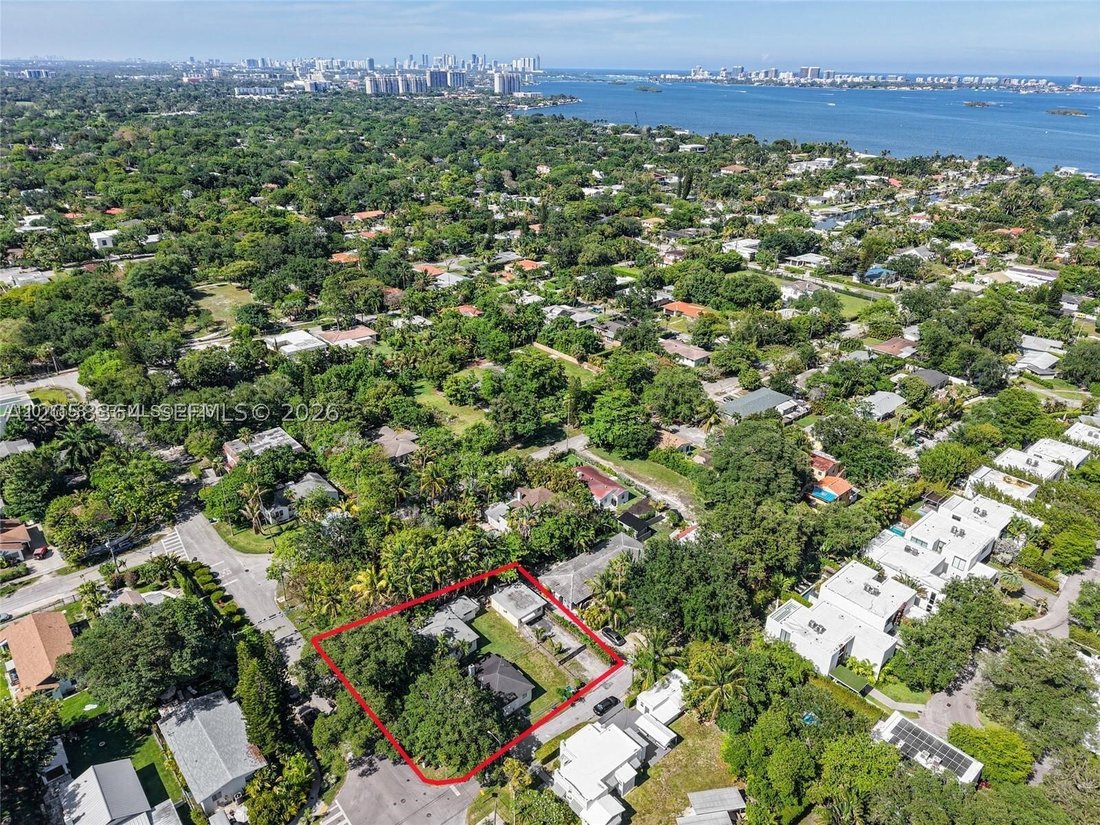 House in Miami, Florida, United States 4 - 18493481