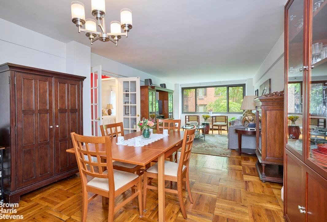 House in New York, New York, United States 2 - 18493921