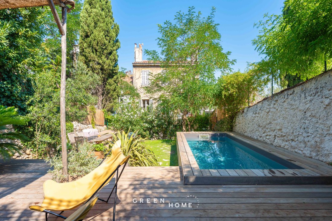 Apartment in Baille, 5e Arrondissement, Marseille 1 - 18493702