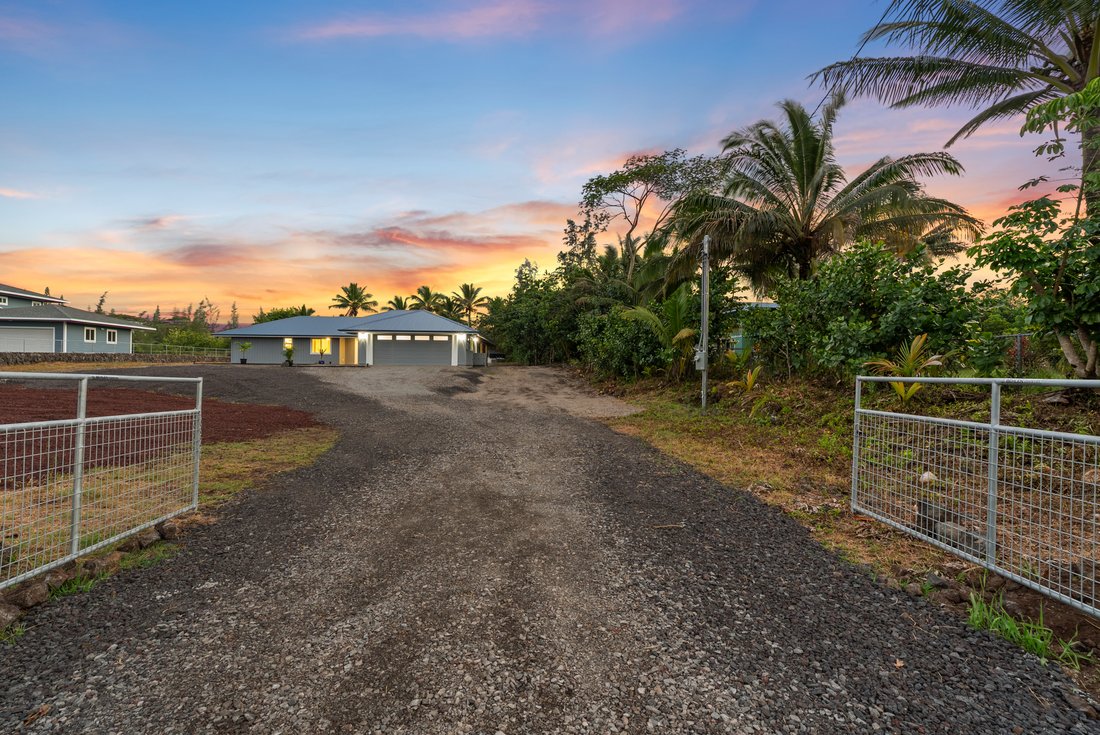 House in Keaau, Hawaii, United States 1 - 18131300