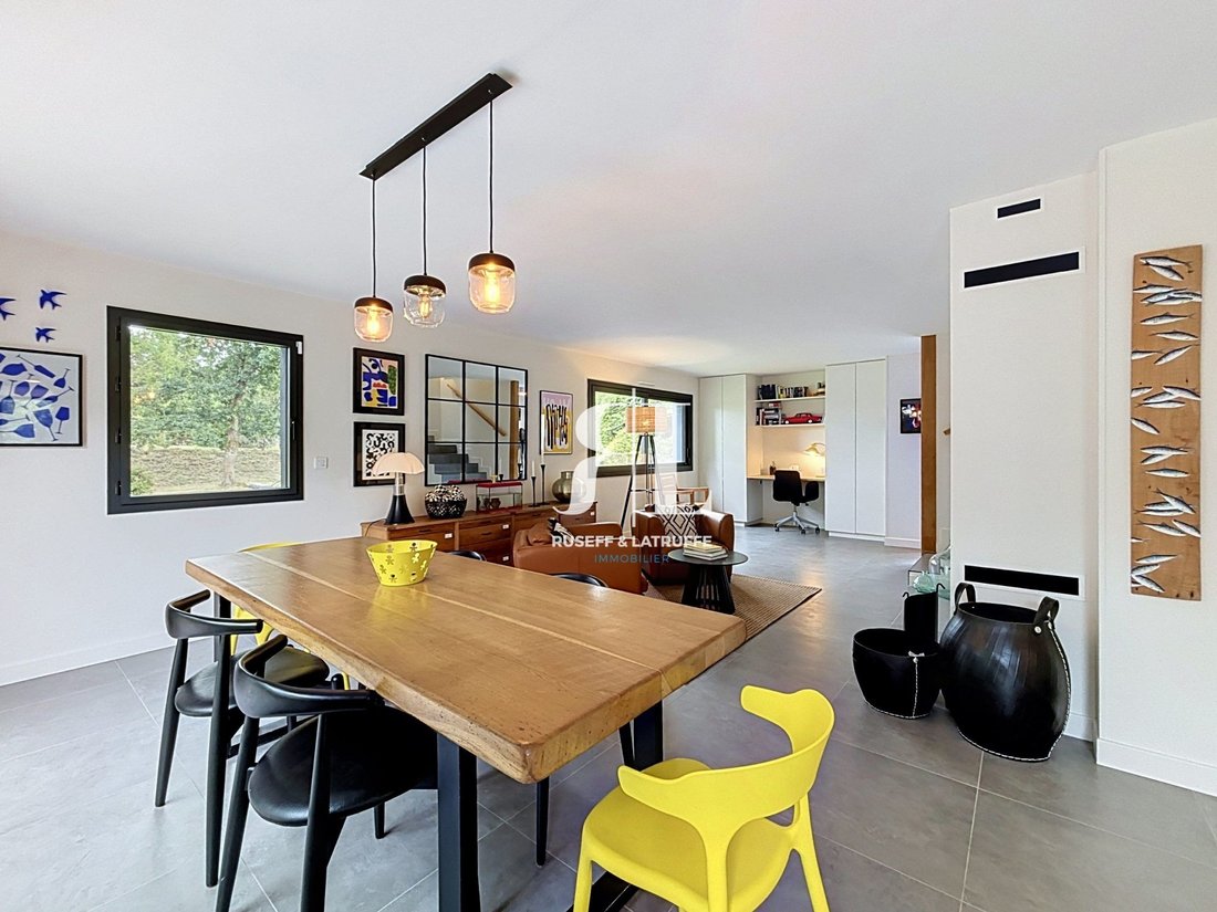 House in Nord, Caudan, France 3 - 18493812