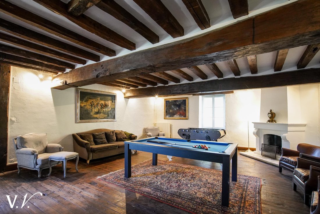 Estate in Reignac-sur-Indre, Centre-Val de Loire, France 4 - 18493792