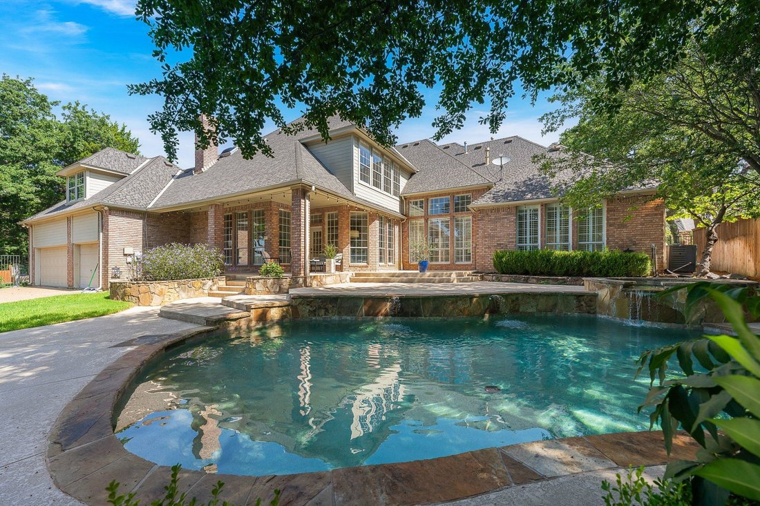 House in Grapevine, Texas, United States 4 - 18492628
