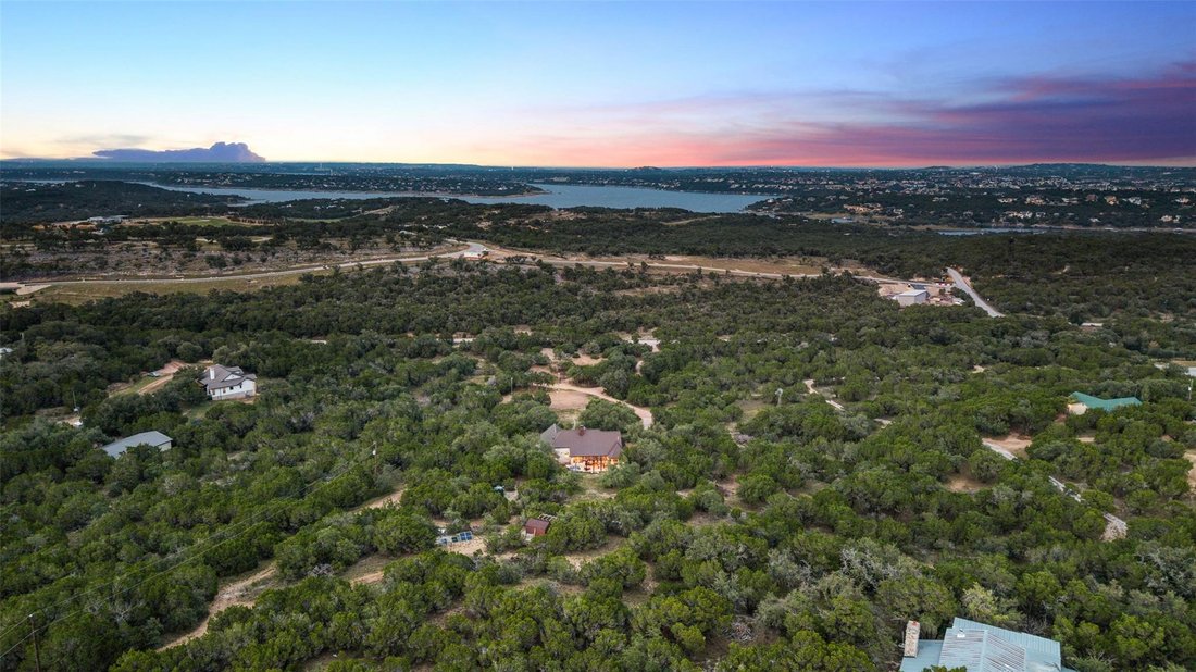 House in Spicewood, Texas, United States 4 - 18493353