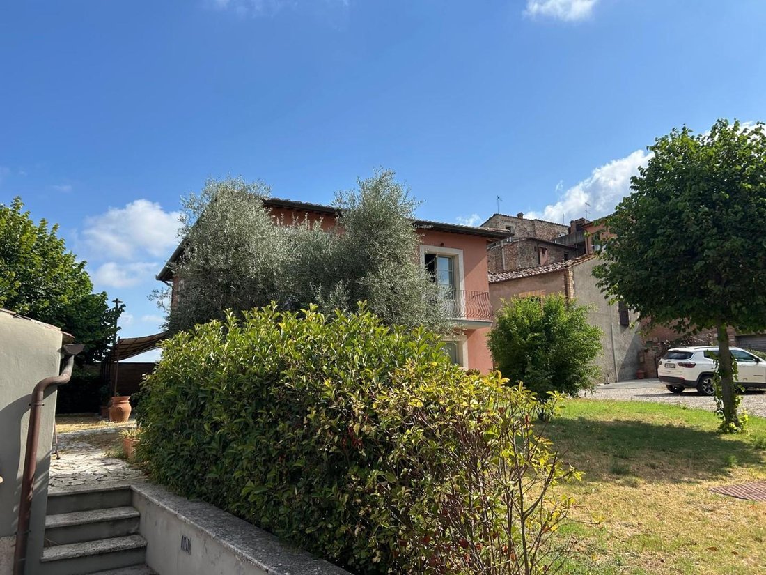 Villa in Casole d'Elsa, Tuscany, Italy 1 - 18485795