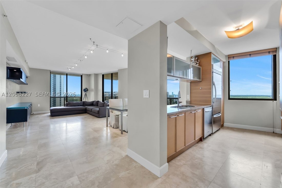 Condo in Golden Beach, Florida, United States 4 - 18493468