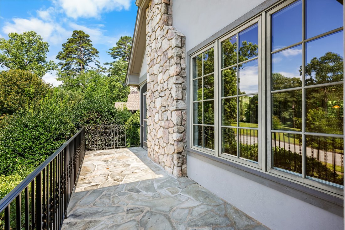Condo in Brevard, North Carolina, United States 3 - 18494007