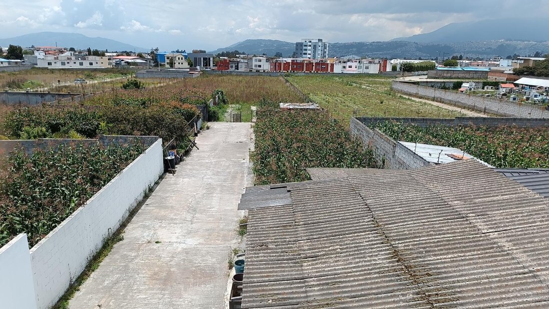 Land in Quito, Pichincha, Ecuador 3 - 18492602