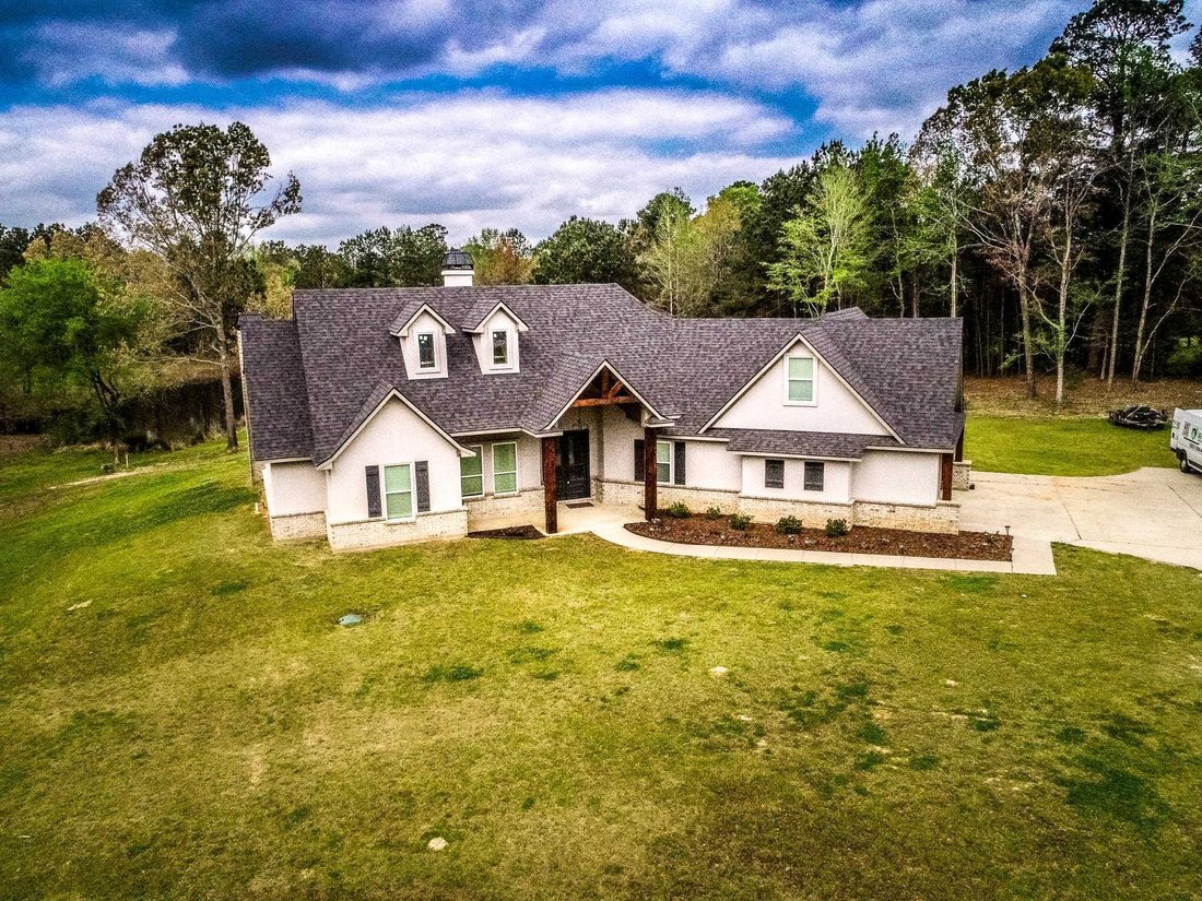 House in De Berry, Texas, United States 1 - 17792028