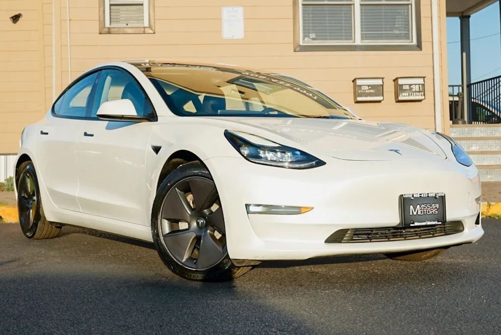 Sedan in Atlantic Highlands, NJ, United States 3 - 18495539