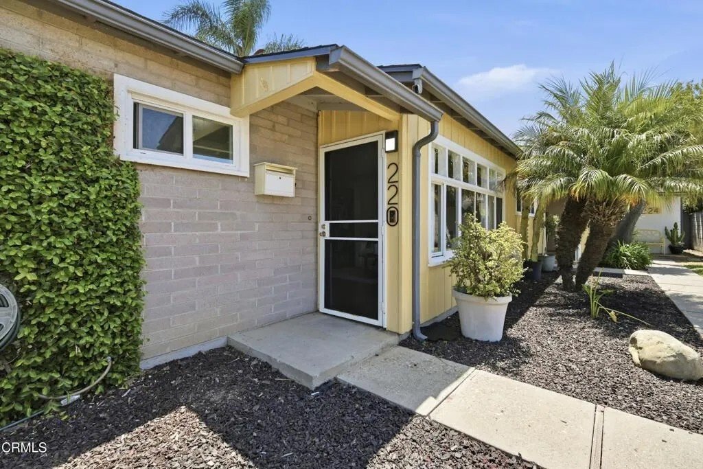 Oxnard, California, United States 2 - 18493695