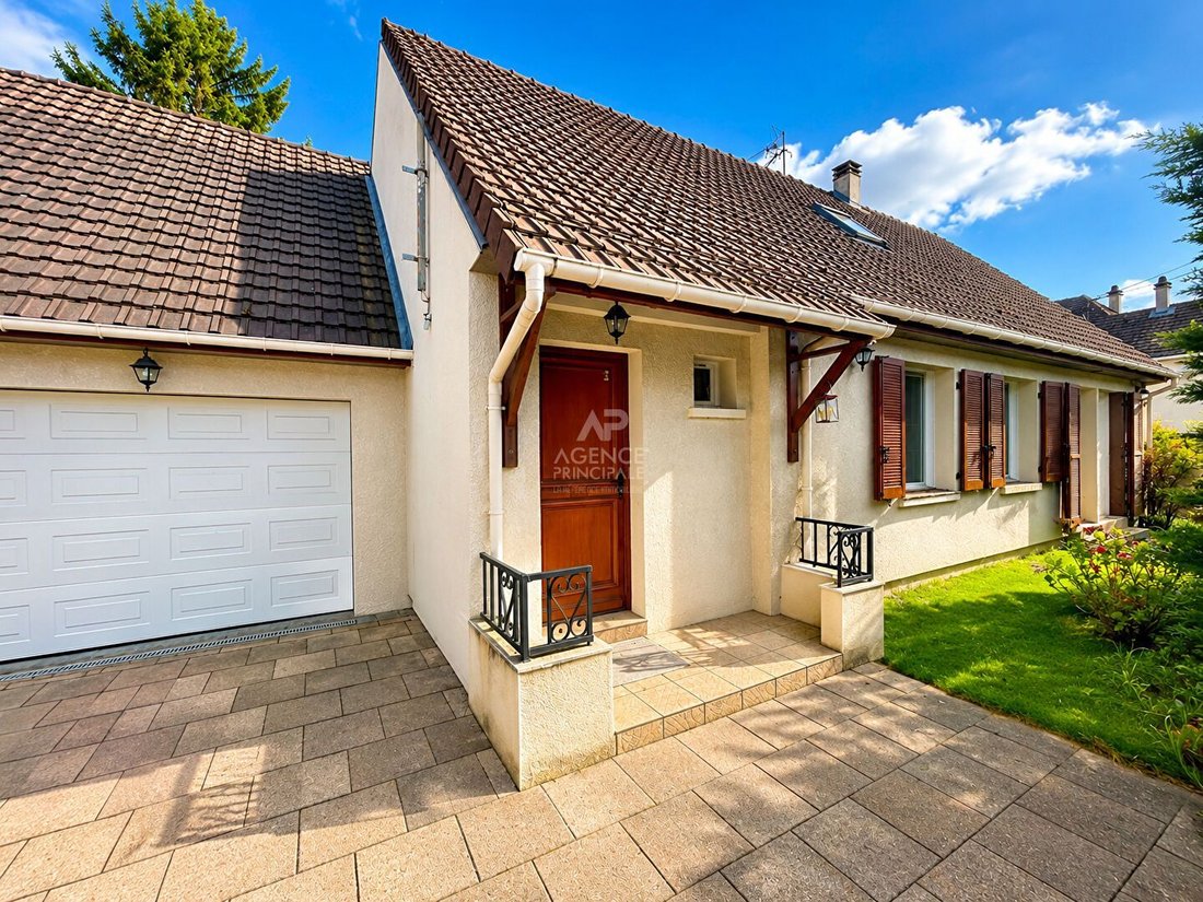 House in Basses Roches, Conflans-Sainte-Honorine, France 2 - 18493784