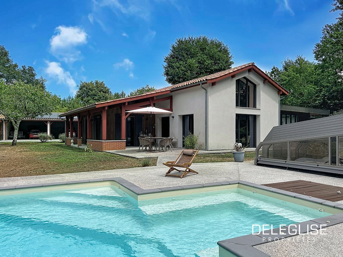 Villa in Sanguinet, Nouvelle-Aquitaine, France 3 - 18495655