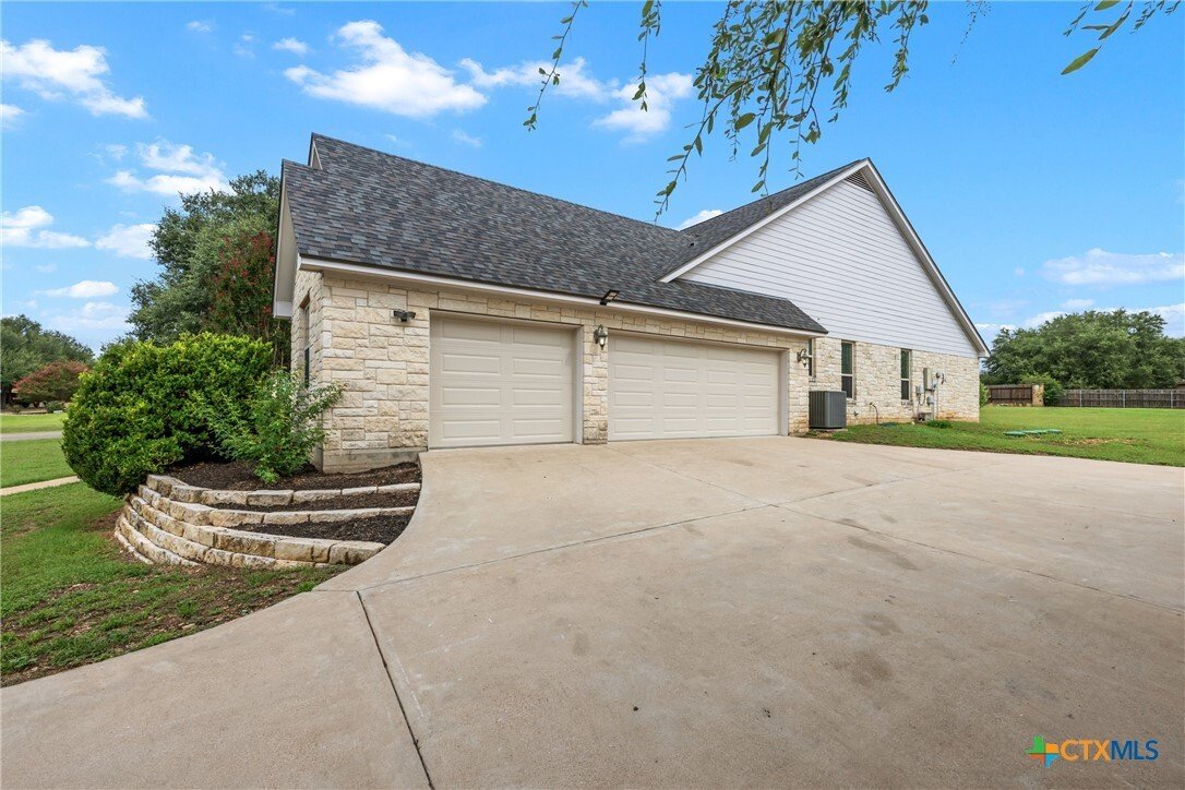 House in Salado, Texas, United States 4 - 18494125