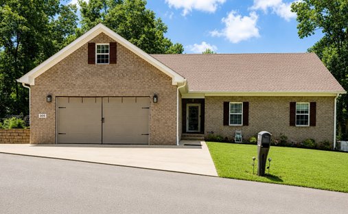 House in Smiths Grove, Kentucky, United States 1