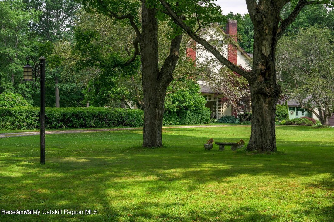 House in Dalton, Massachusetts, United States 5 - 18494000