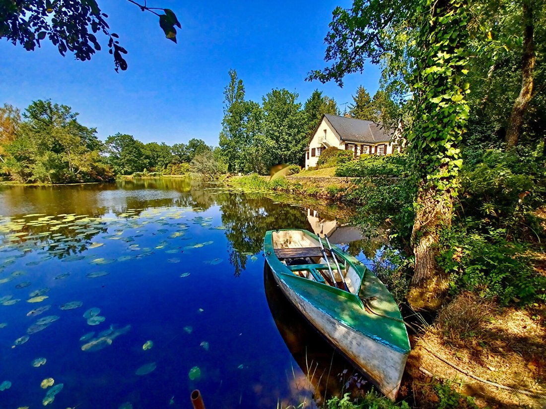 Villa in Bains-sur-Oust, Brittany, France 3 - 18495686
