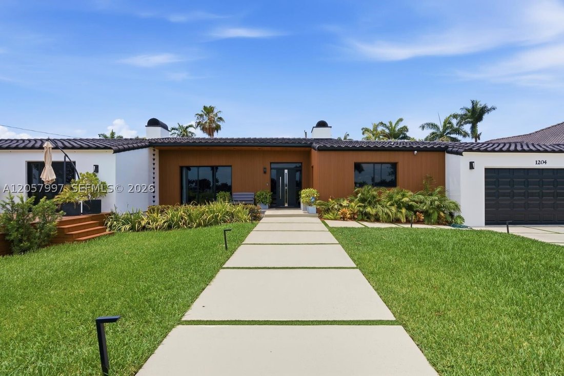 House in Hollywood, Florida, United States 5 - 18493449