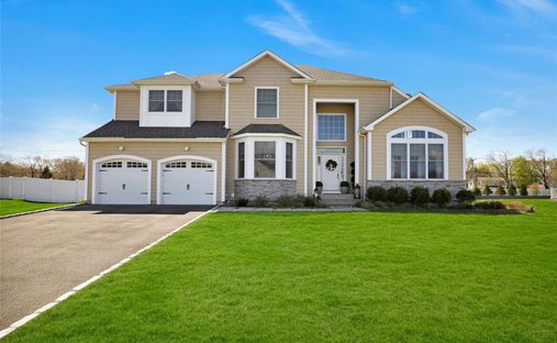 House in Greenlawn, New York, United States 1