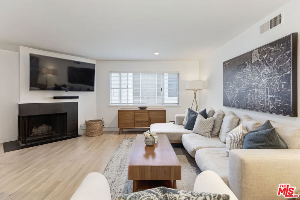 Condo in Santa Monica, California, United States 4 - 18494419