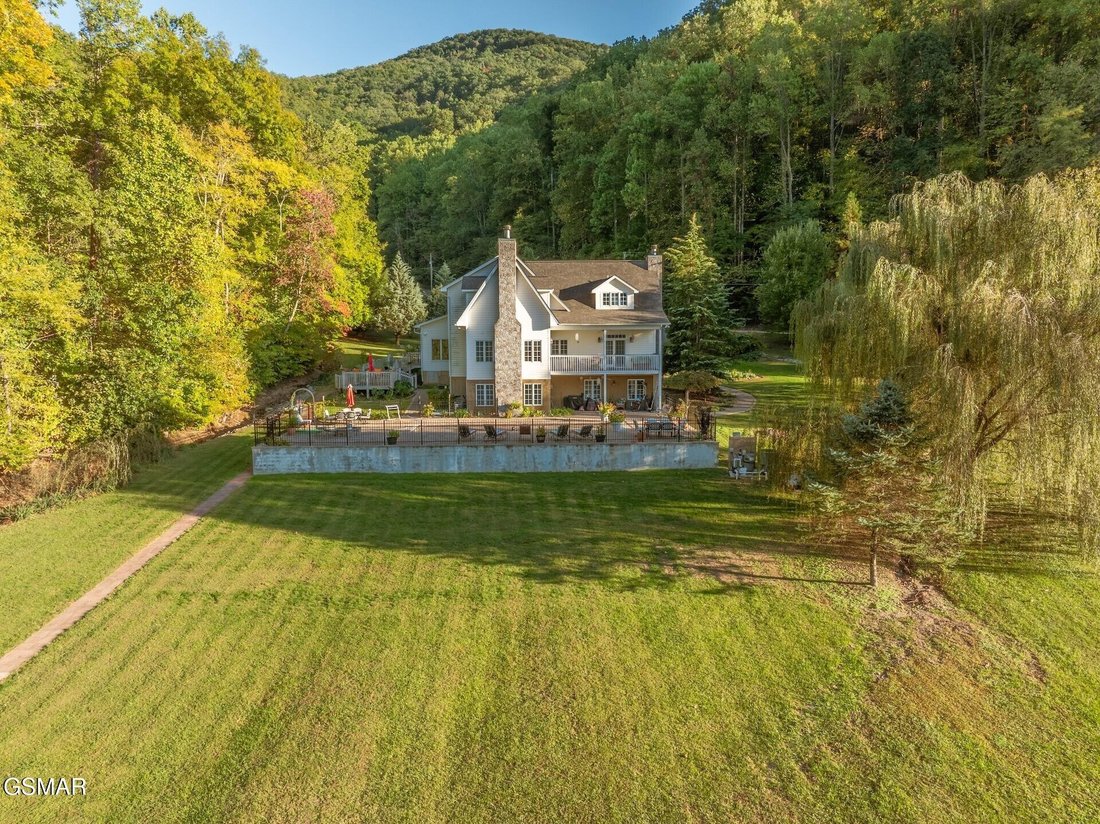 House in Sevierville, Tennessee, United States 3 - 18493686
