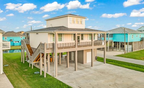 House in Bolivar Peninsula, Texas, United States 1