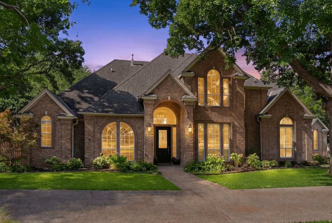 House in Grapevine, Texas, United States 1 - 18492628