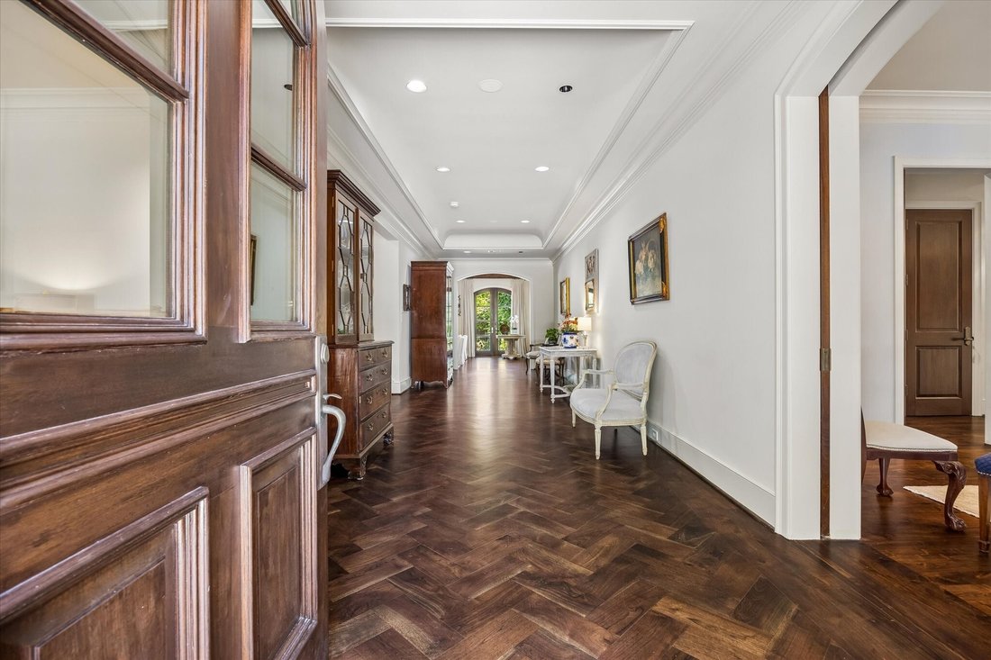 House in Houston, Texas, United States 3 - 17424427