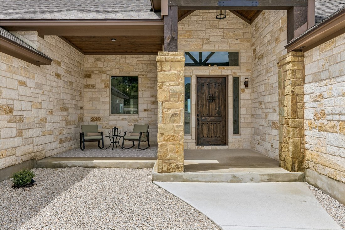 House in New Braunfels, Texas, United States 2 - 18494902