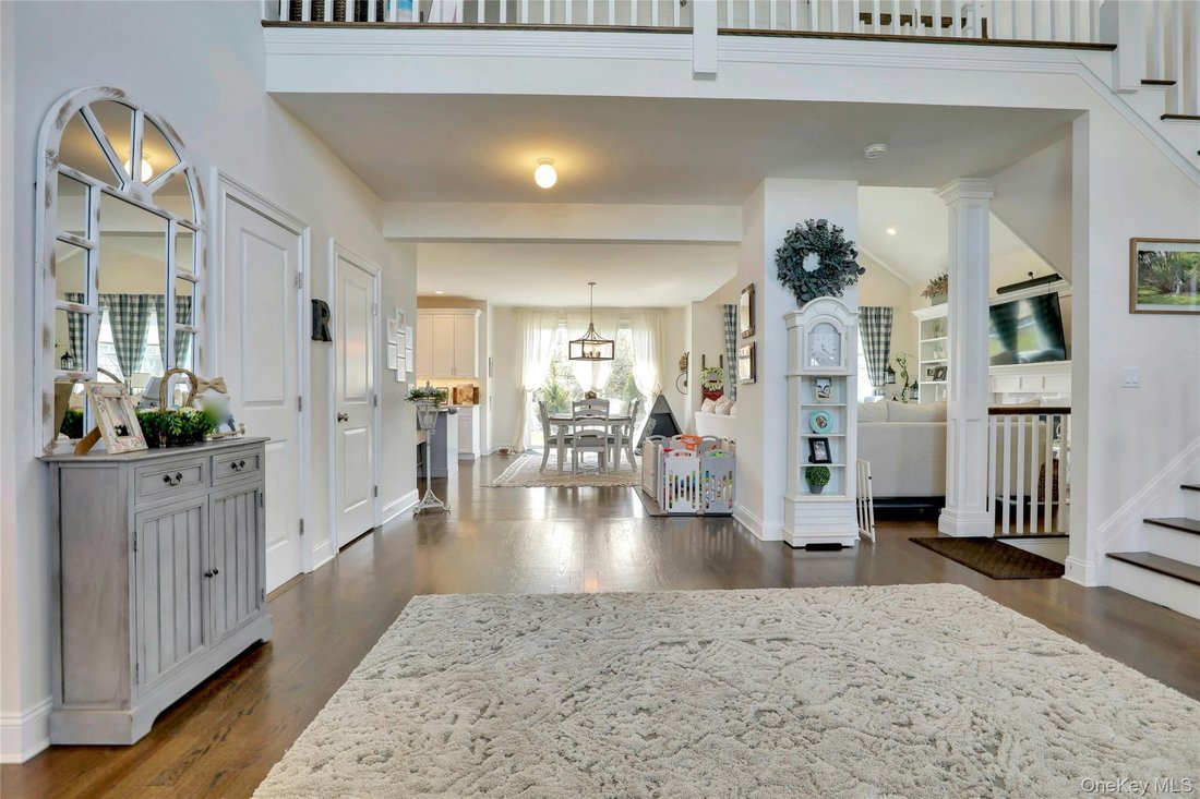 House in Greenlawn, New York, United States 4 - 18495053