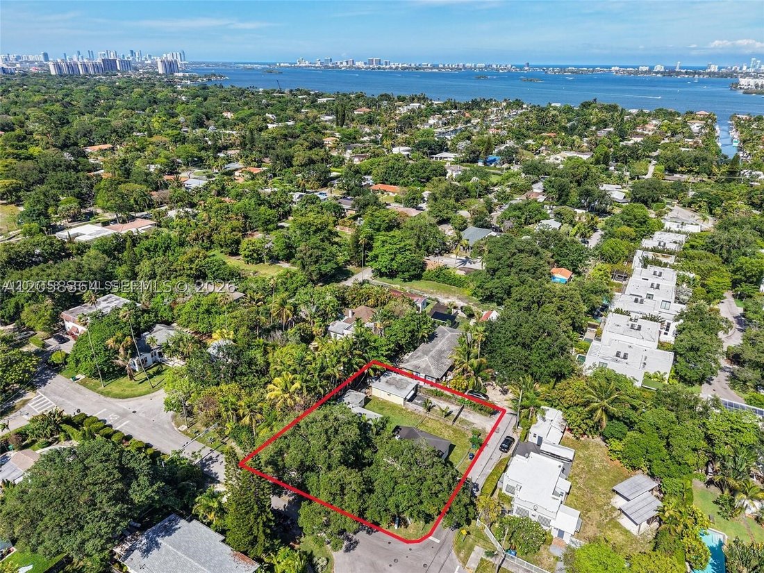 House in Miami, Florida, United States 3 - 18493481