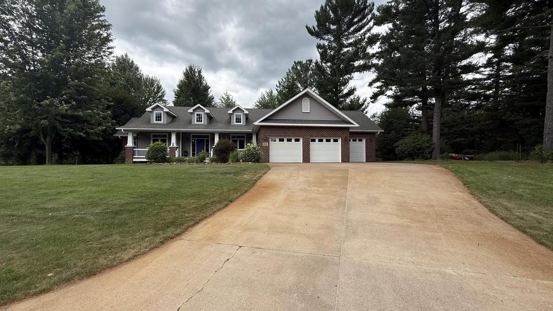 House in Ringle, Wisconsin, United States 1 - 18494598