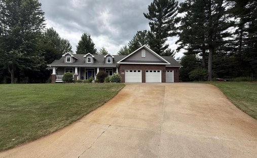 Haus in Ringle, Wisconsin, Vereinigte Staaten 1